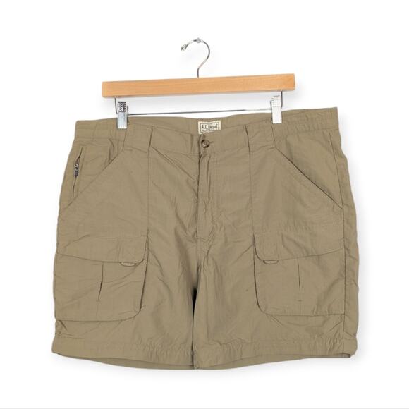 L.L. Bean Mens Shorts Vintage Tan Khaki Outdoor Cargo Shorts Size L - Picture 1 of 7